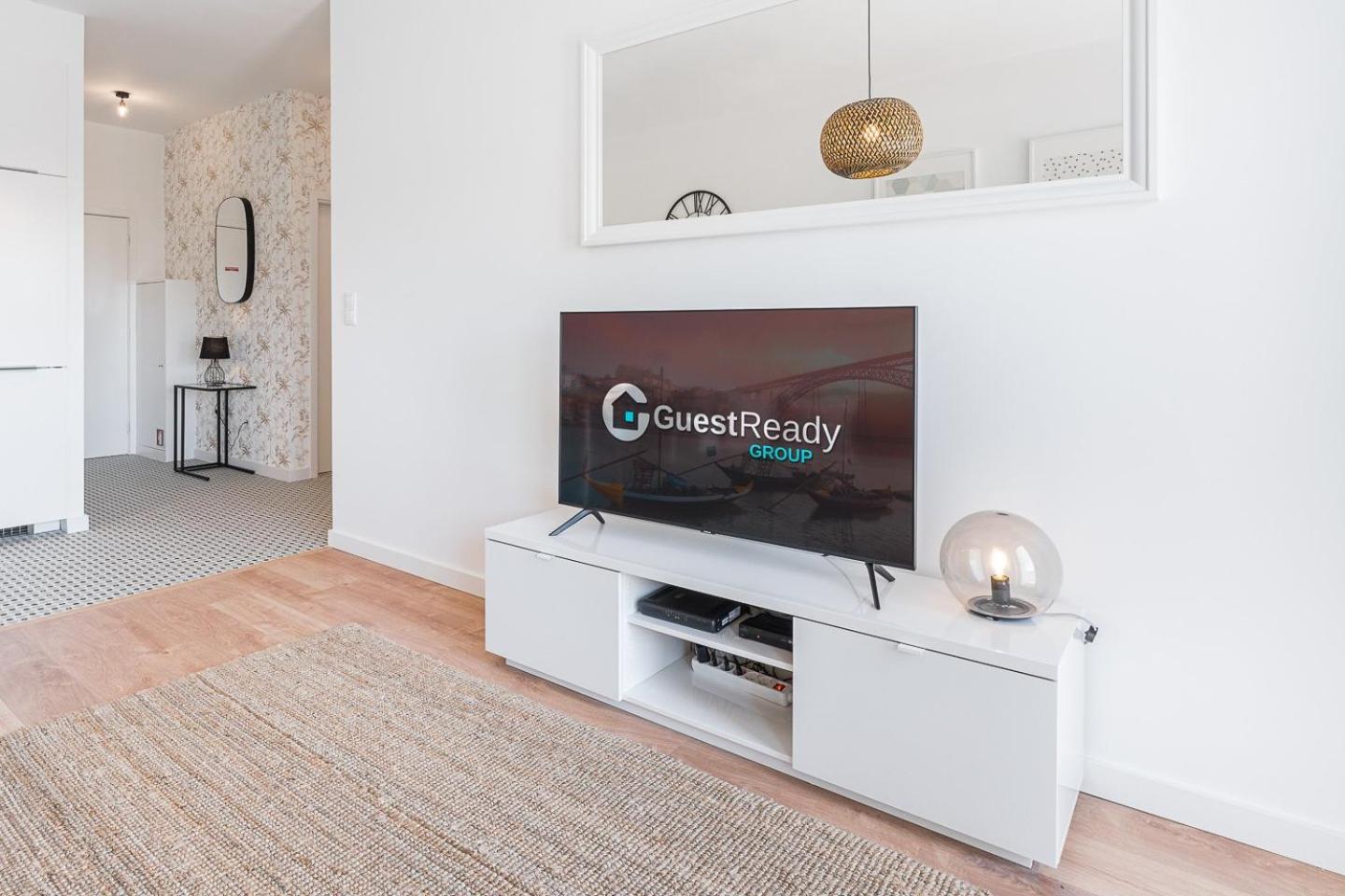 Guestready - City Retreat With A Balcony Porto Exterior photo